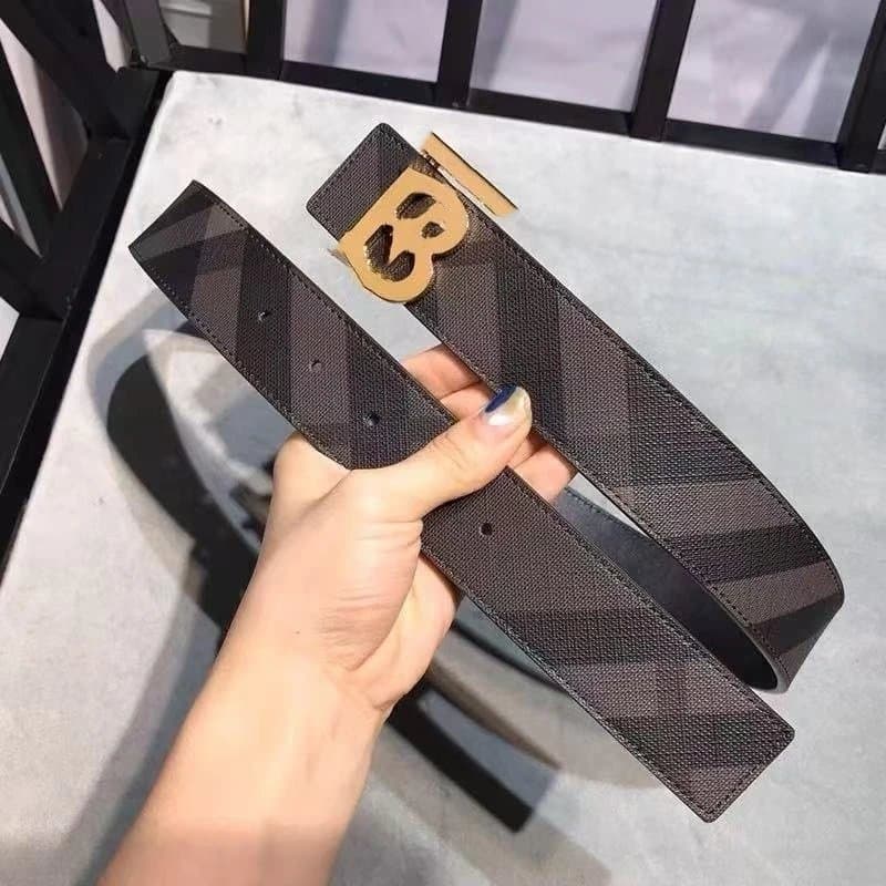 Burberry House Check Belt Monogram Buckle