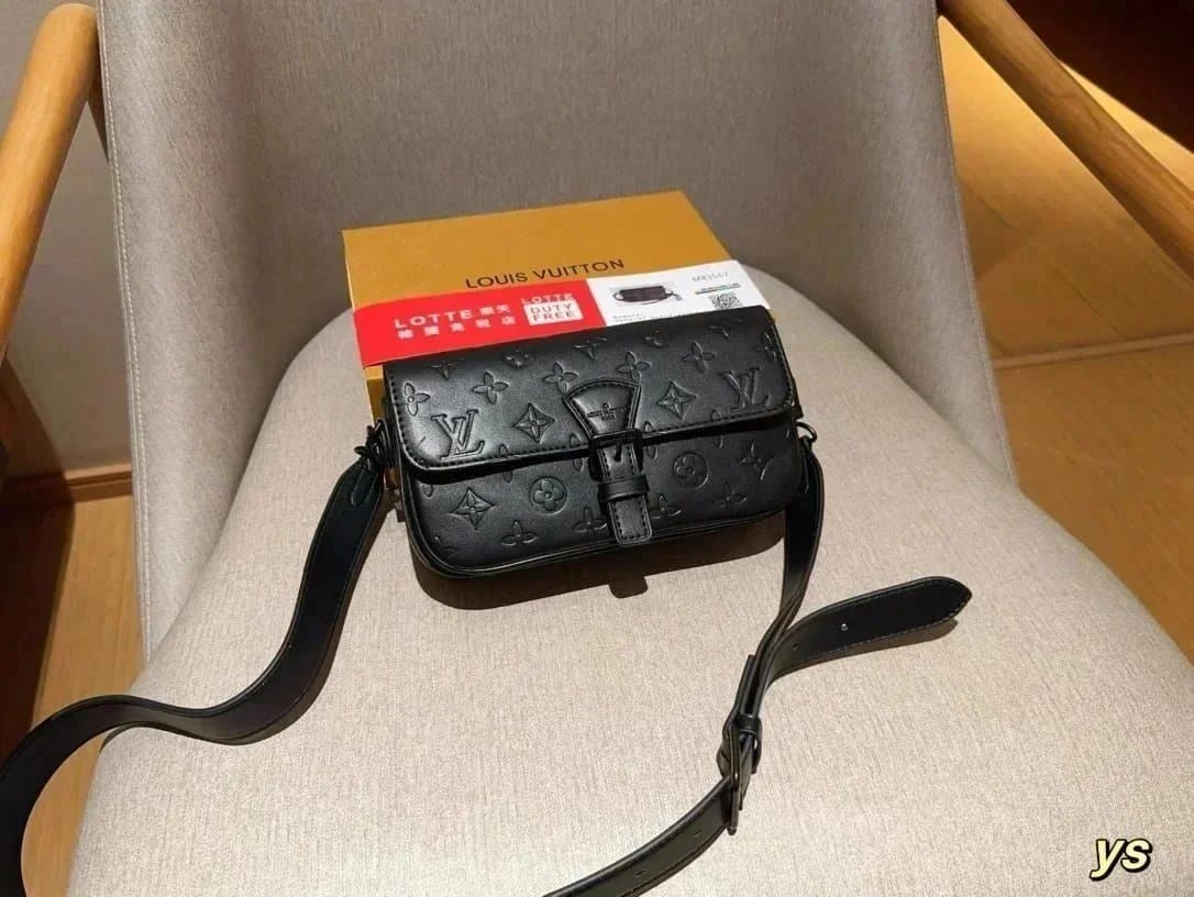 Louis Vuitton Multi Pochette Accessoires Monogram Eclipse — 15