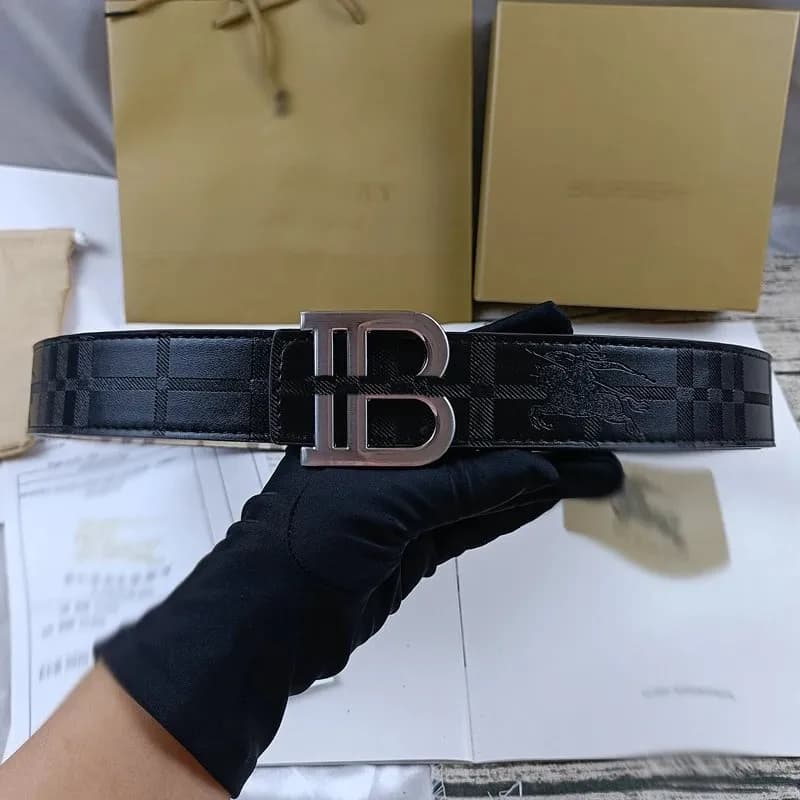 Burberry Check Print Belt Equestrian Knight Logo