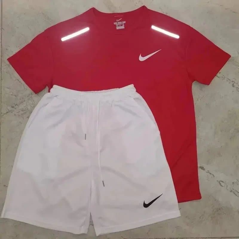 Nike Half-Zip Pullover Reflective Detail — 26