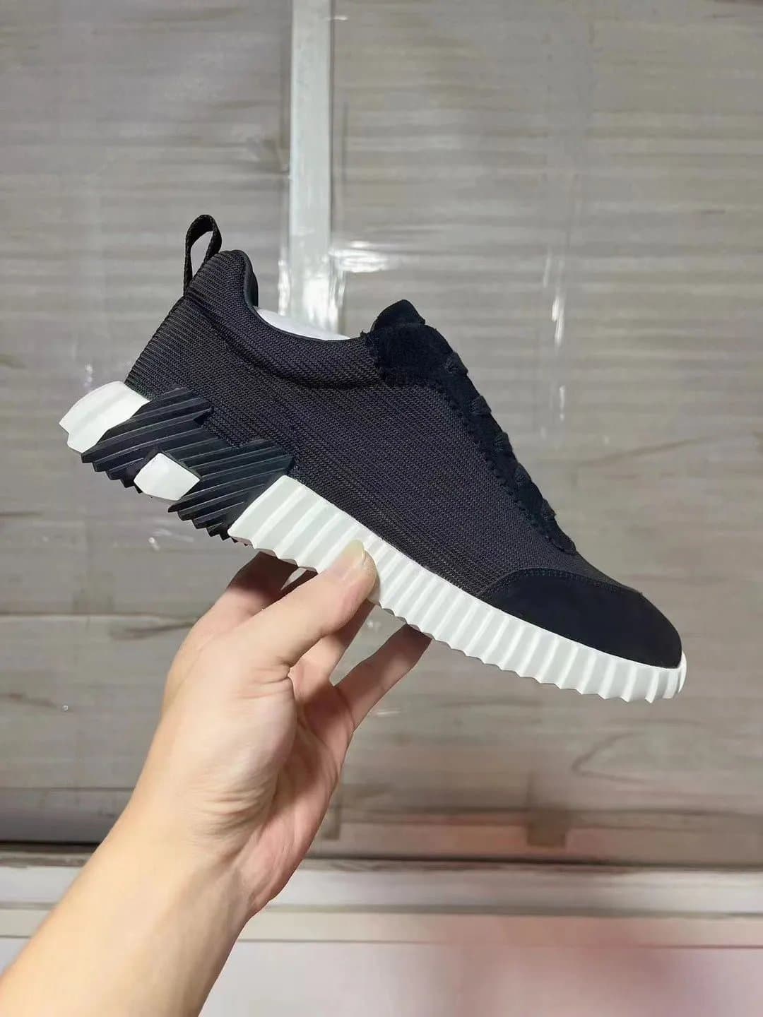 Hermès Run White Grey Red — 颜色21