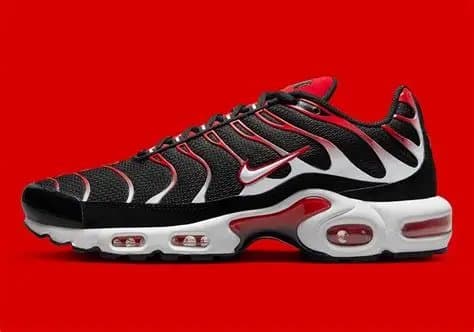 Nike Air Max Plus Volt — HV2891-001