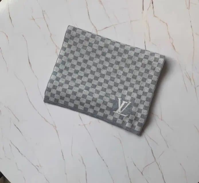 Louis Vuitton Scarf Damier Graphite