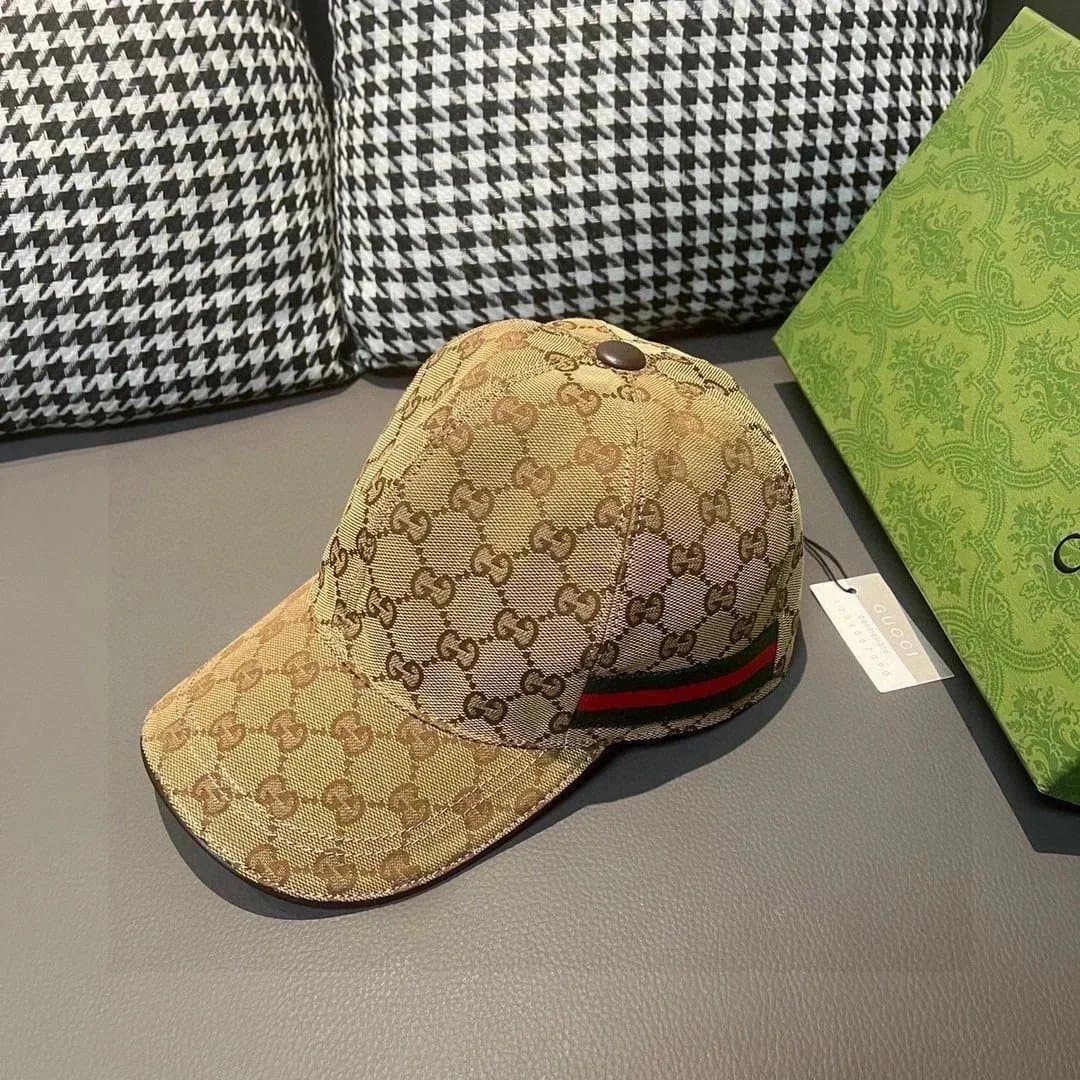 Gucci Baseball Cap GG Supreme