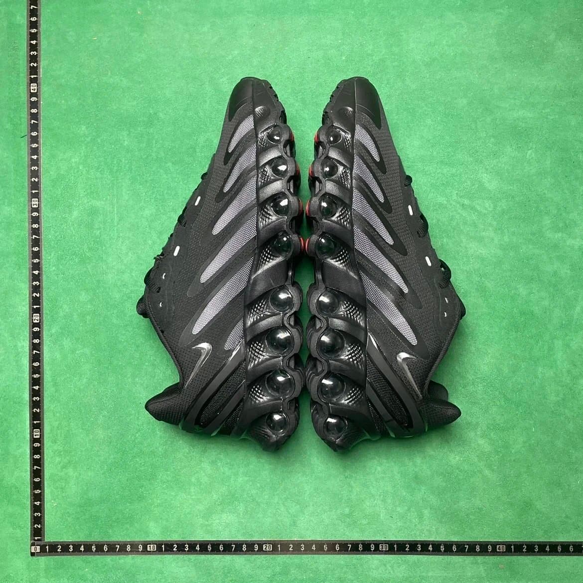 Nike Air Max TN Triple Black