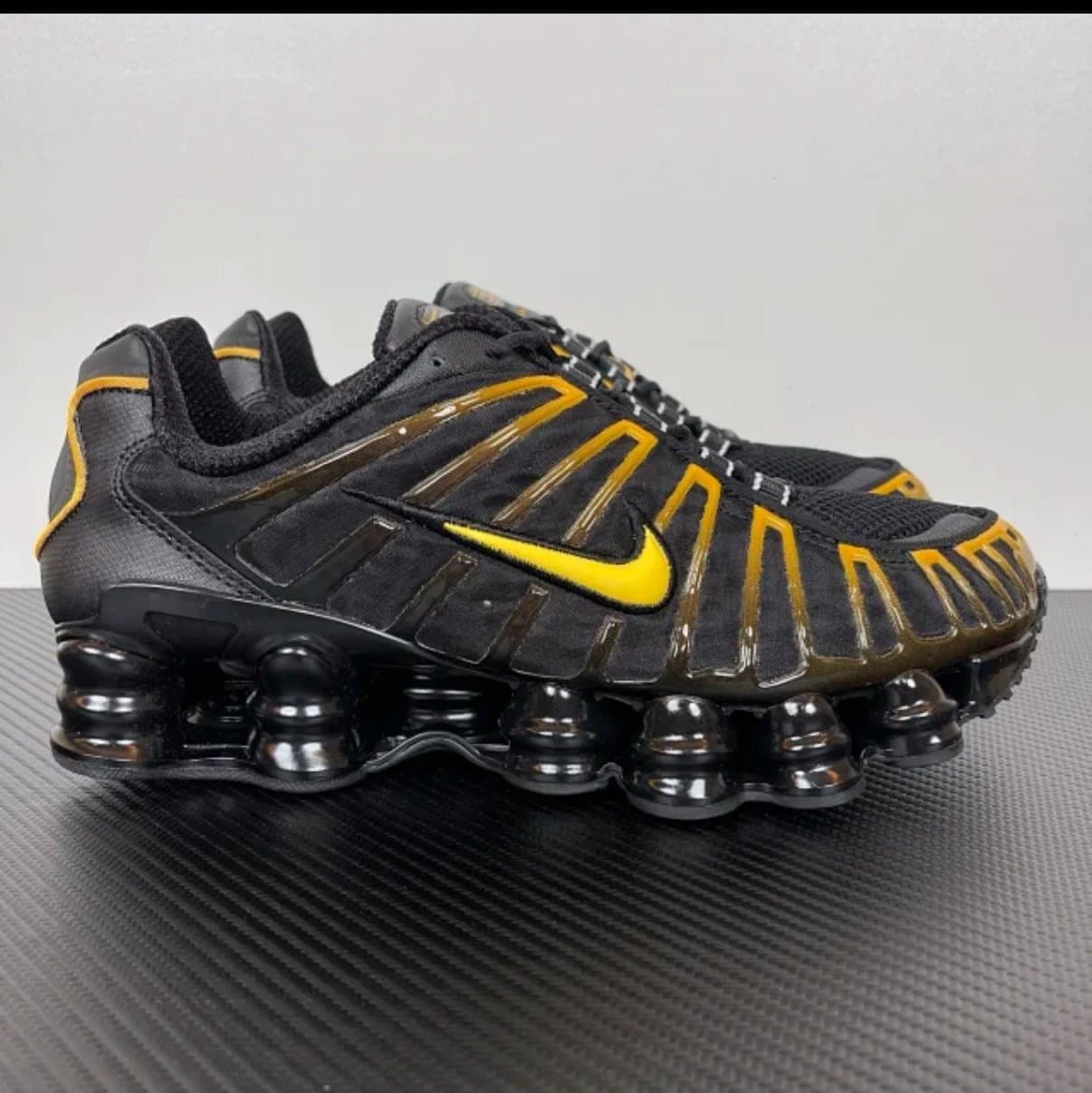 Nike Air Max Plus Metallic Silver — KZ · AV3595-013
