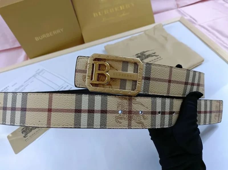 Burberry Classic Check Belt Iconic Vintage Check