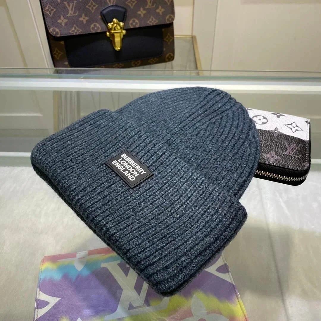 Ribbed Beanie Burberry London England Patch