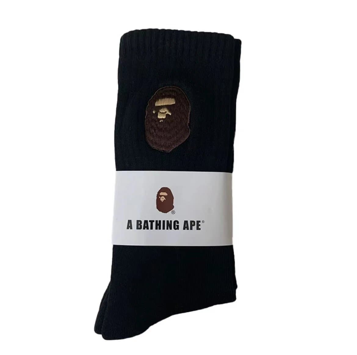 BAPE Crew Socks Ape Head Logo — 黑色长筒原色刺绣