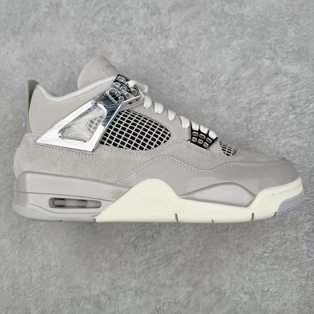 Air Jordan 4 Metallic Silver
