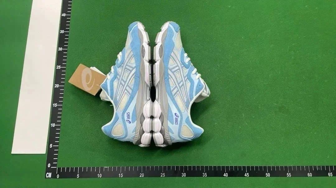 Nike Air Max Plus Triple White — 23
