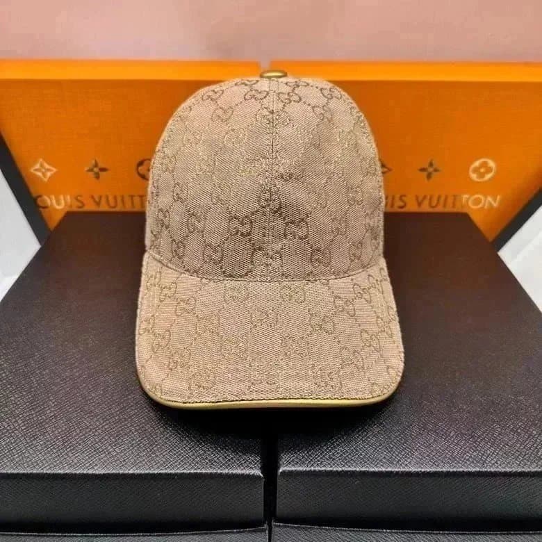 Dior Baseball Cap Oblique Logo — 21