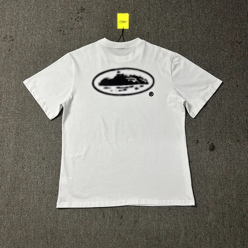 Graphic Tee Corteiz Script Logo — Style 79