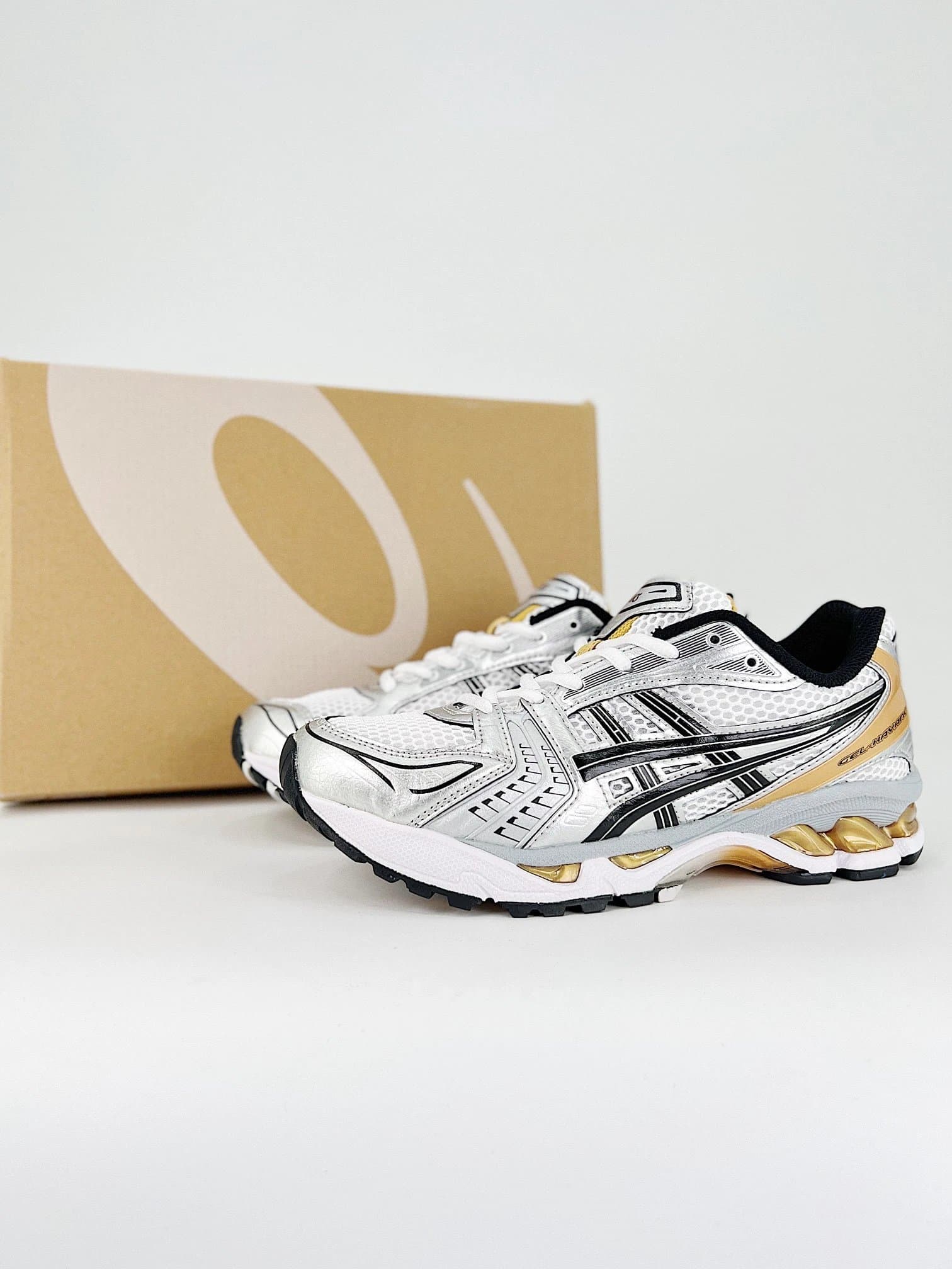 Asics Gel-Kayano 14 Silver Gold
