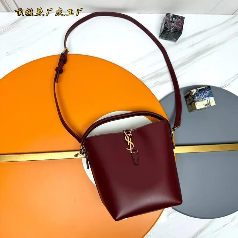 Saint Laurent Niki Mini Smooth Leather — 216【款式】