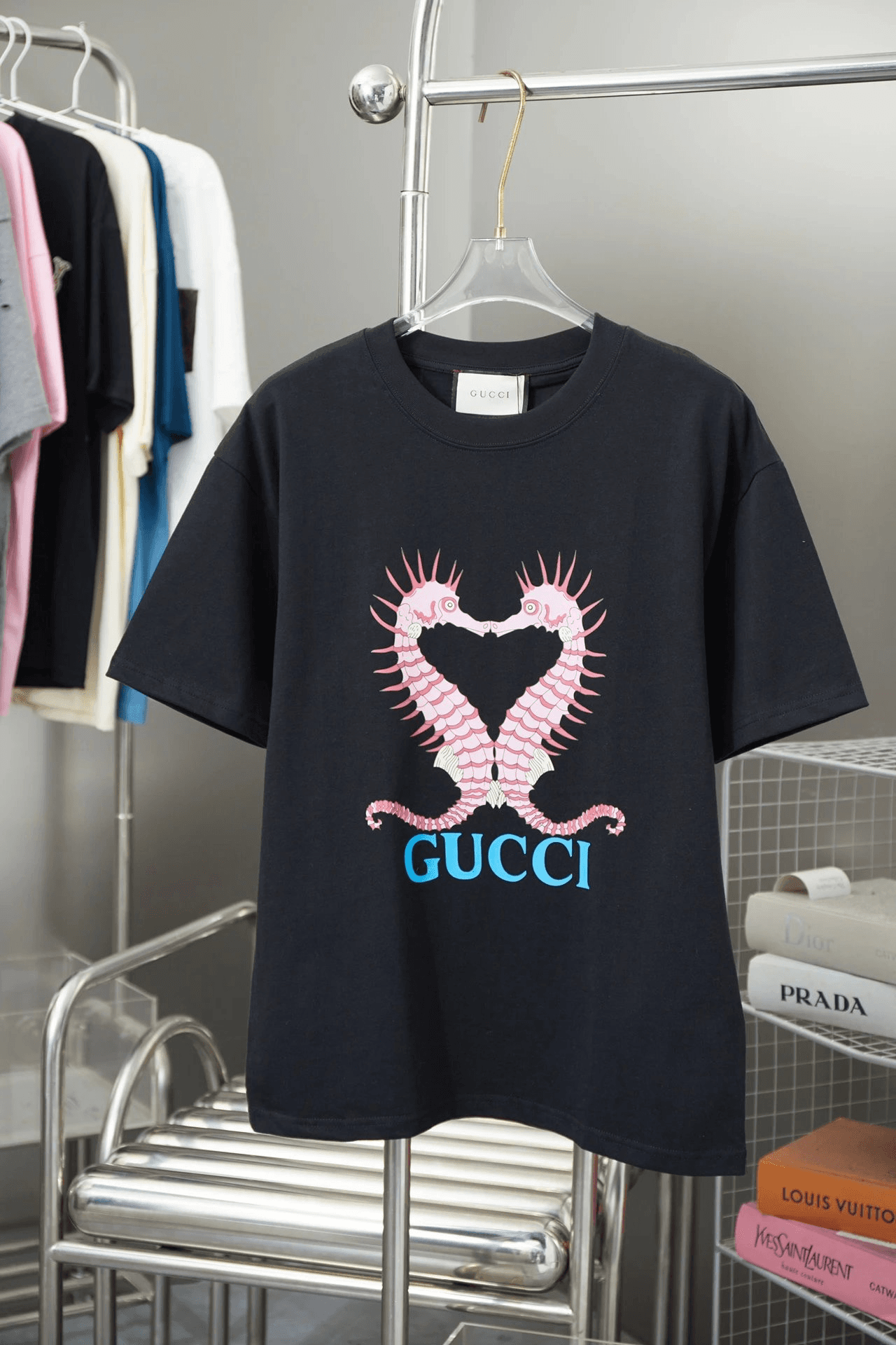 Gucci Logo T-Shirt Lightning Bolt — 20
