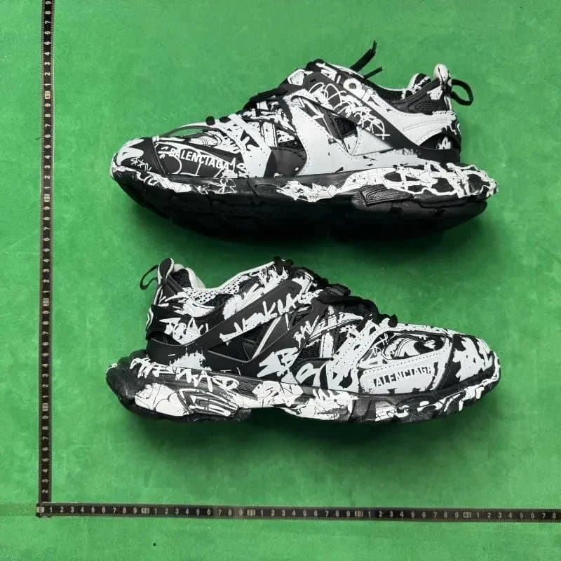 Balenciaga Triple S Graffiti Print