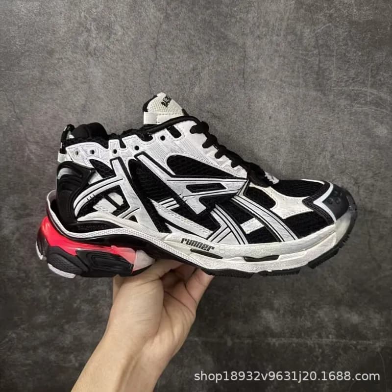 Balenciaga Triple S White Mesh — 黑白半灯鞋