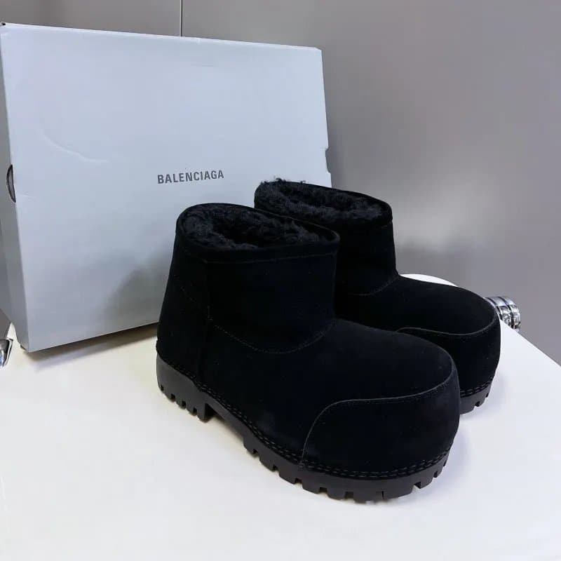Balenciaga Chunky Boot Shearling Lined