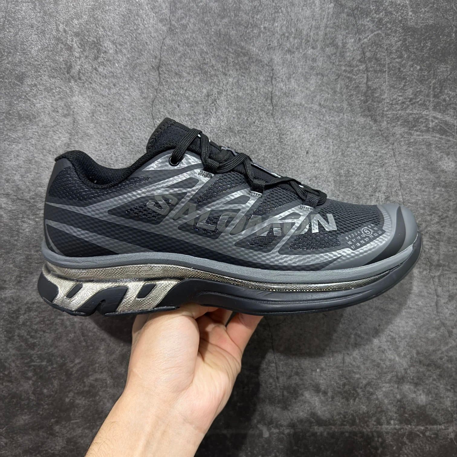 Salomon XT-6 Phantom