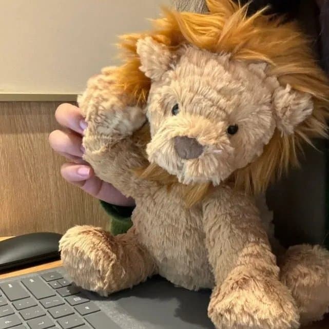 Be@rbrick Lion Plush Medium