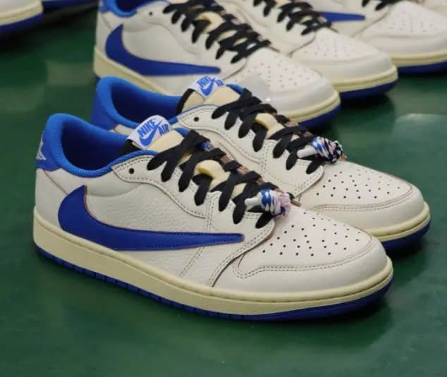 Nike Dunk Low Travis Scott — 留言备注：标准尺码 · LJR版本 · LJR AJ1 TS10.0白蓝DM7866-104
