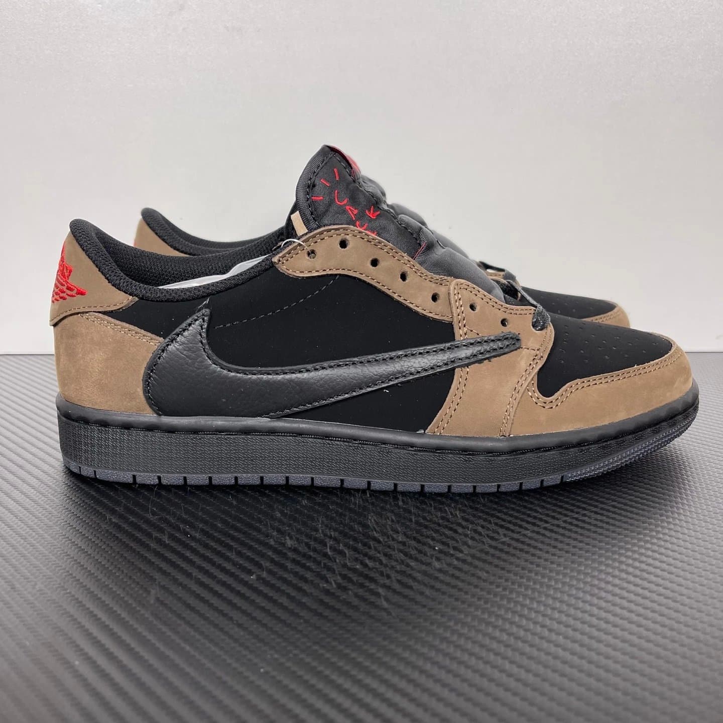 Nike × Travis Scott Air Force 1 Low Cactus Jack — AJ1低帮黑棕倒钩IB7109-005 · FF版本