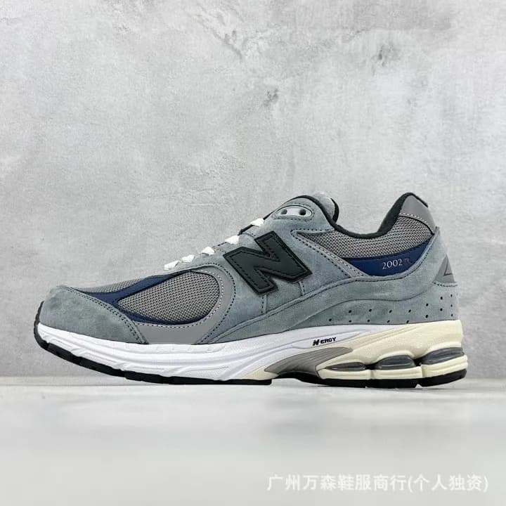 New Balance 2002R Grey Mesh — 白蓝色