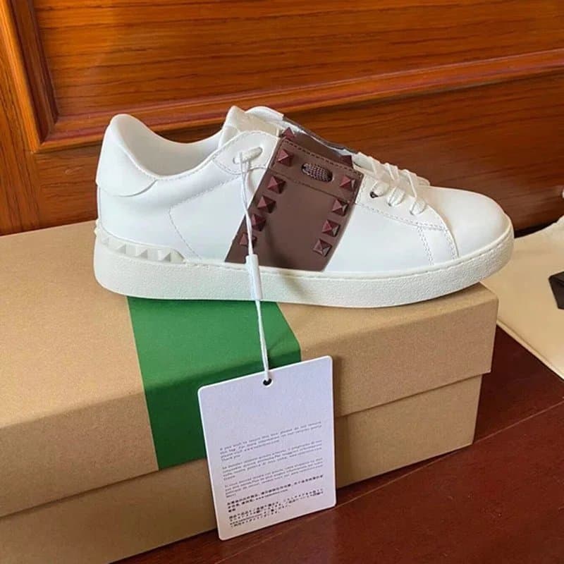 Valentino Rockstud Low Stud Strap