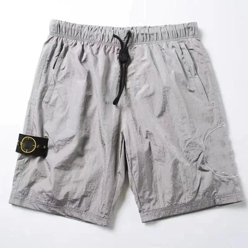 Stone Island Cargo Shorts Logo Patch — 22