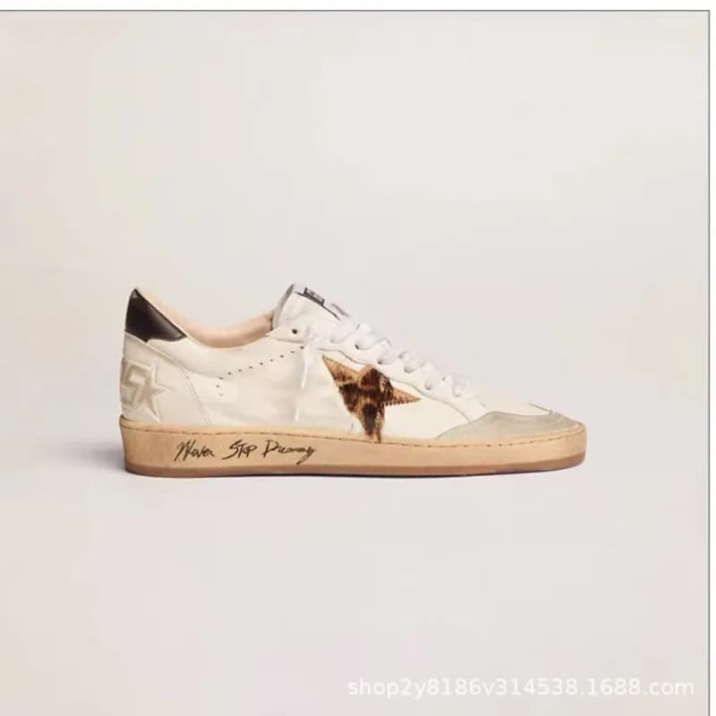 Golden Goose Super-Star Distressed Star