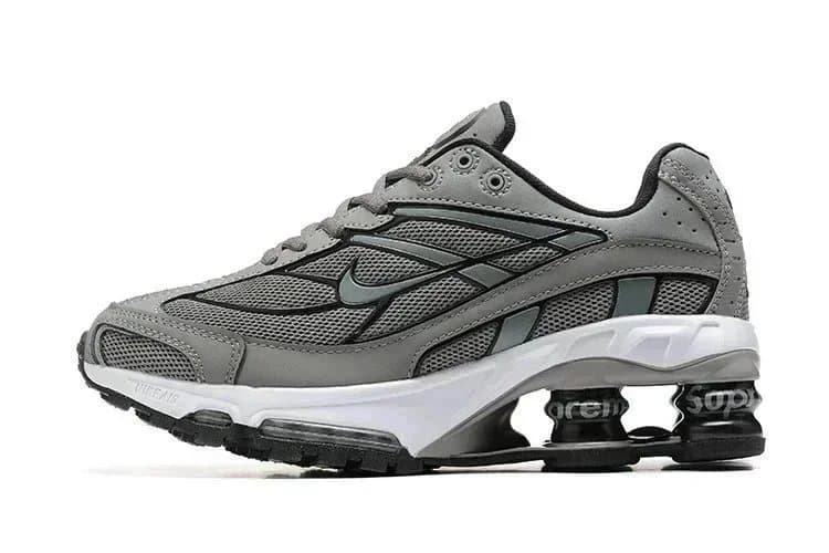 Nike Air Max Plus Supreme — 13
