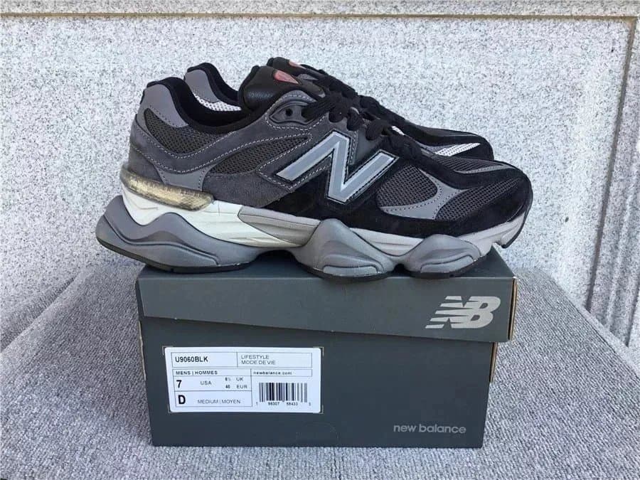 New Balance 327 White/Grey/Olive — 黑色老爹鞋002