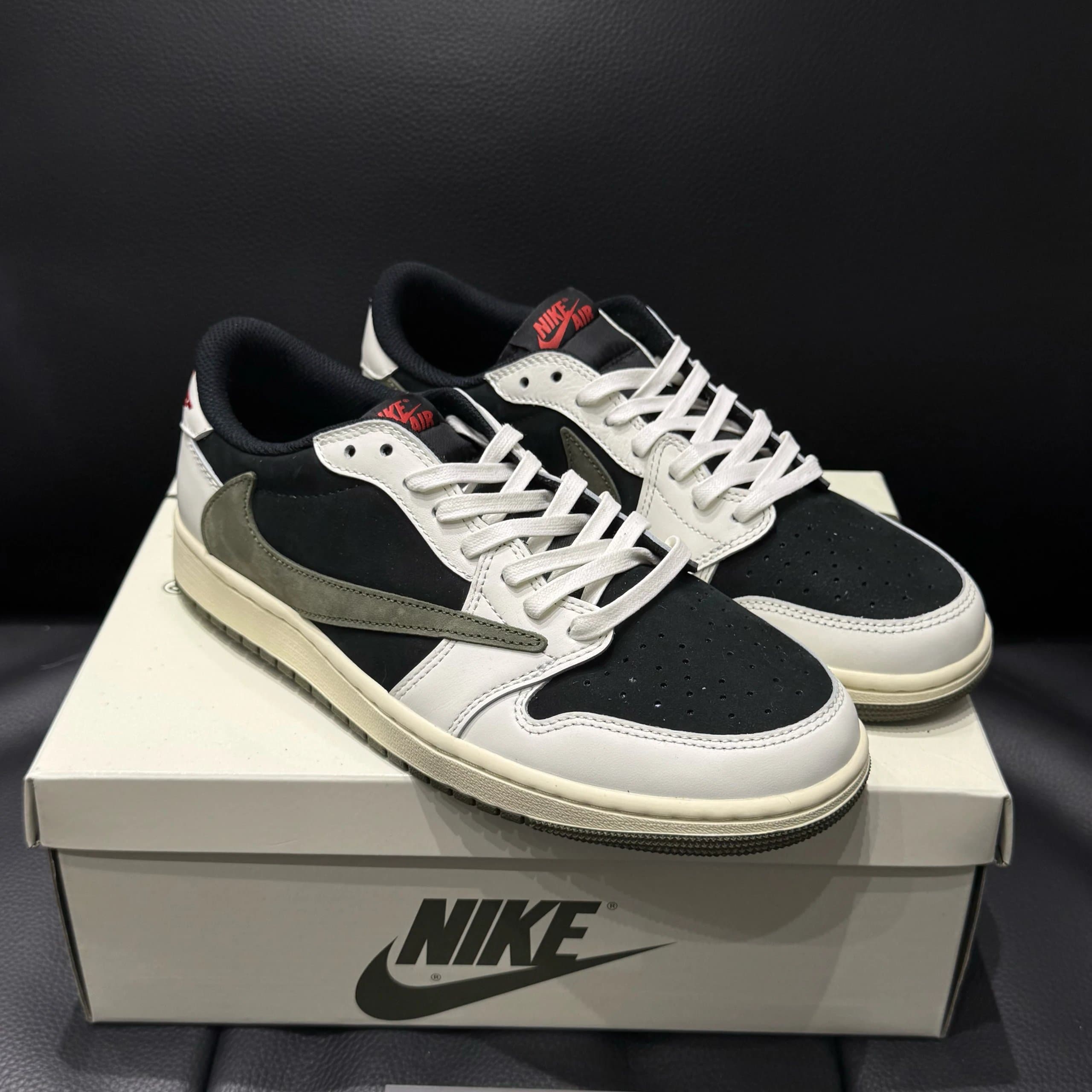 Air Jordan 1 Low Travis Scott Reverse Mocha