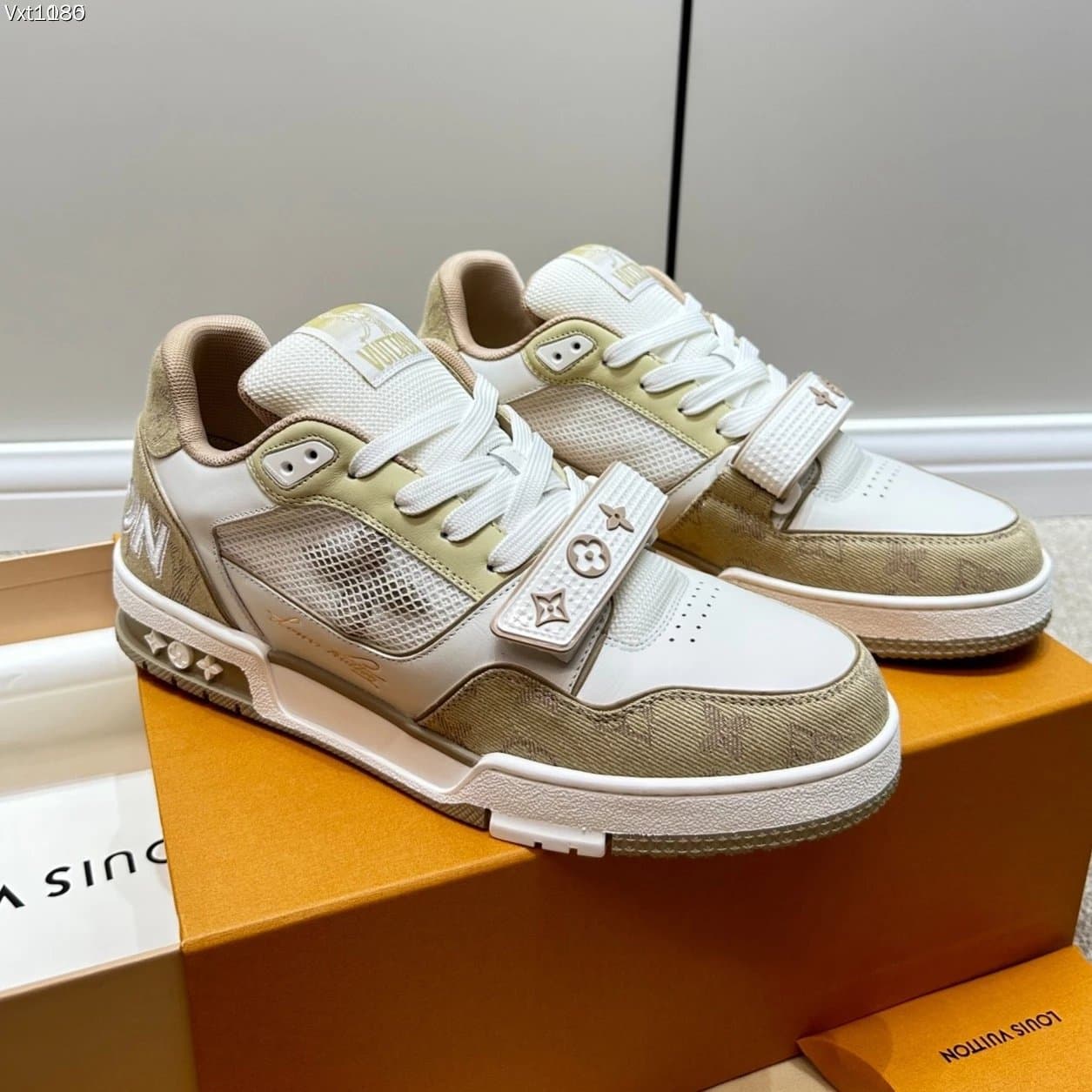 Louis Vuitton LV Trainer Monogram Denim — 35