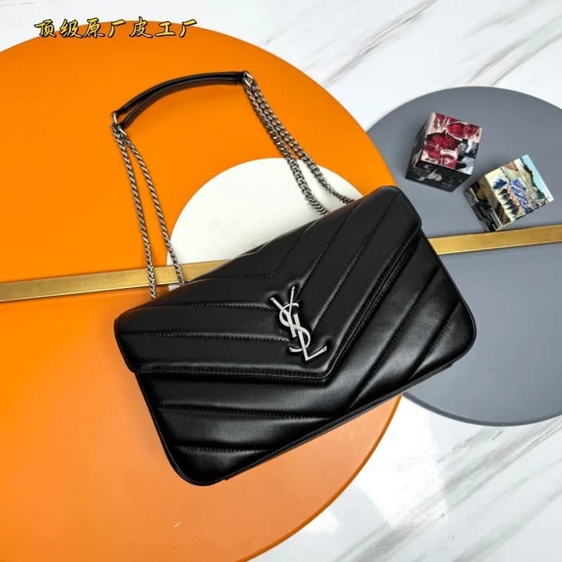 Saint Laurent Niki Mini Smooth Leather — 8【款式】