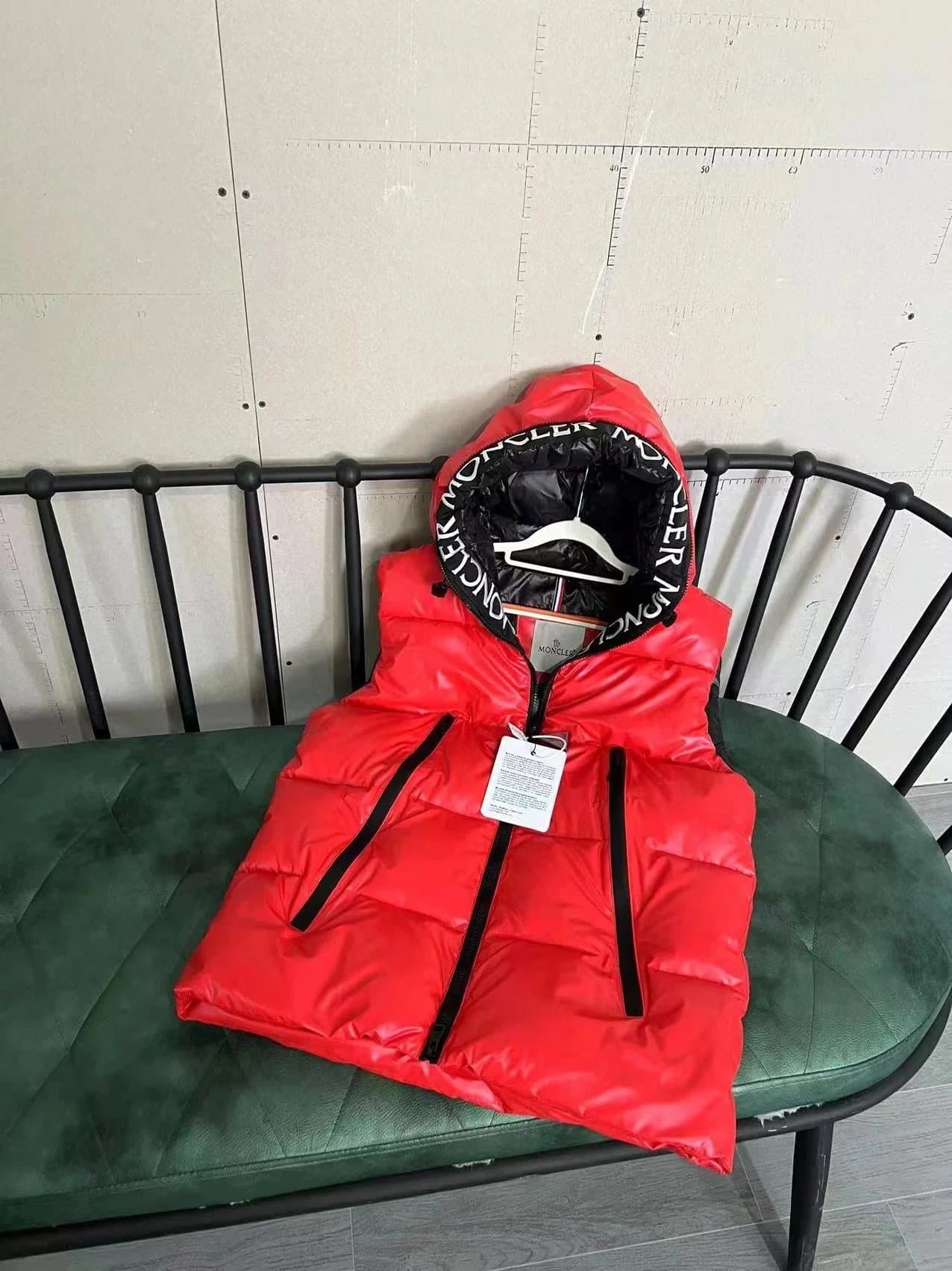Moncler Puffer Vest Logo Hood