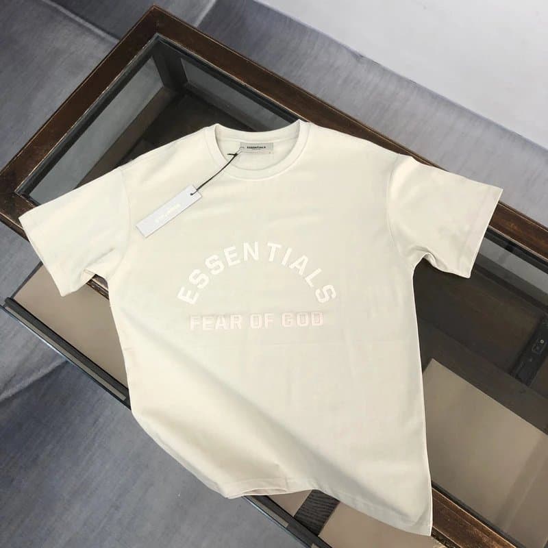 Givenchy Logo T-Shirt Classic Logo — 74