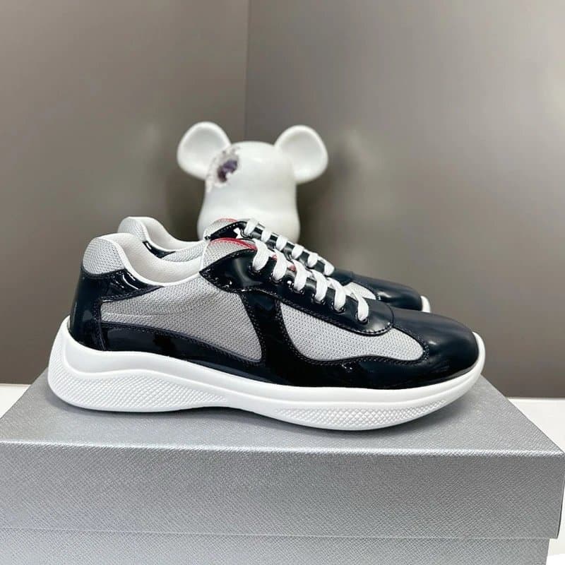 Prada Cloudbust Thunder White and Patent Red — 深蓝
