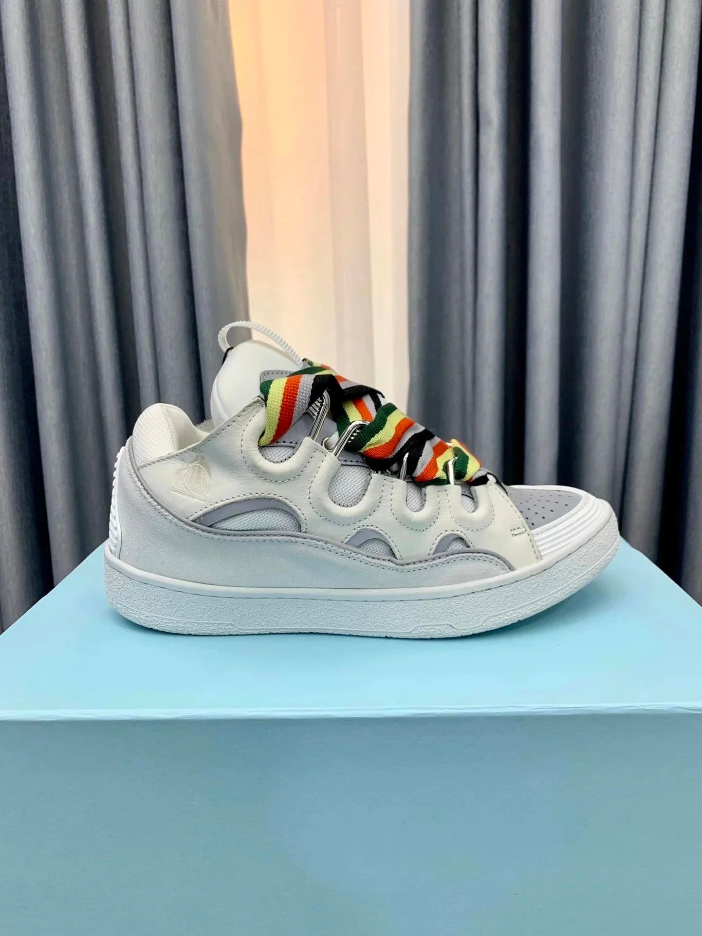Kenzo Tiger Sneaker Beige White — 9
