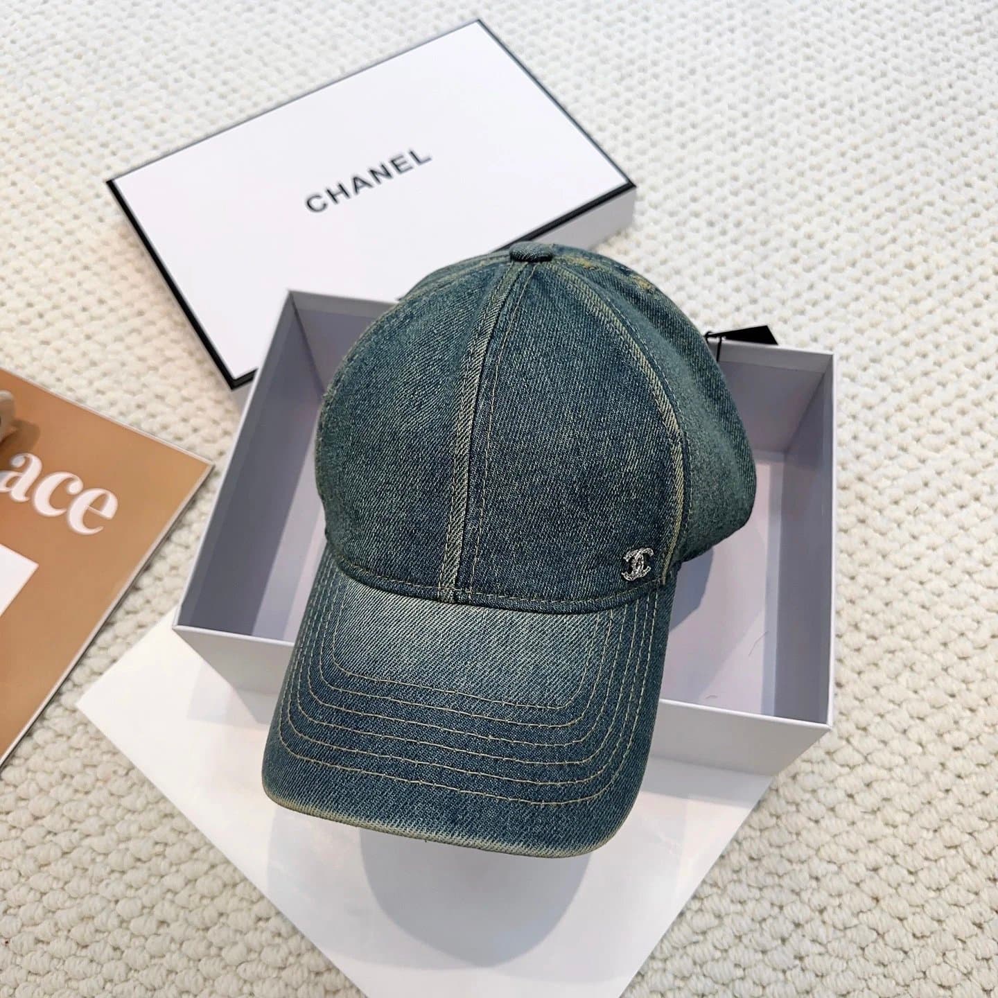 Gucci Bucket Hat GG Monogram — AS111