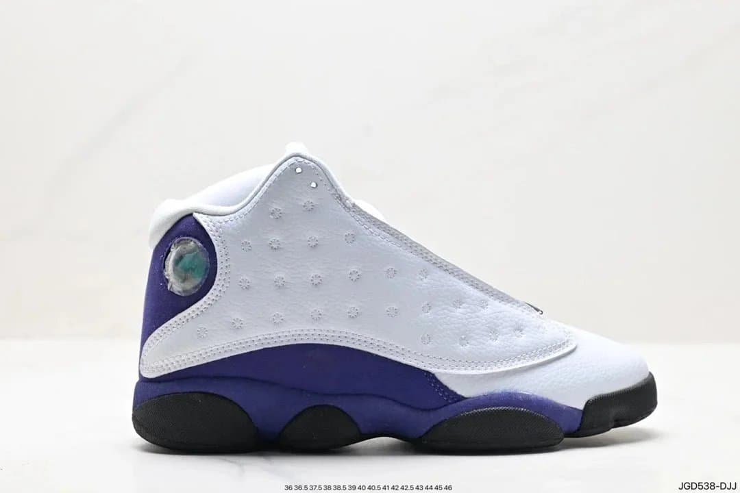 Air Jordan 13 Low Lucky Charms