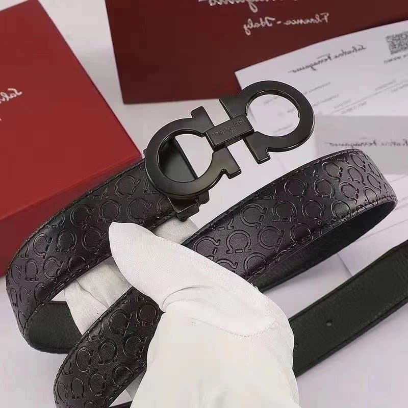 Ferragamo Gancini Belt Embossed Logo — 马蹄纹黑扣