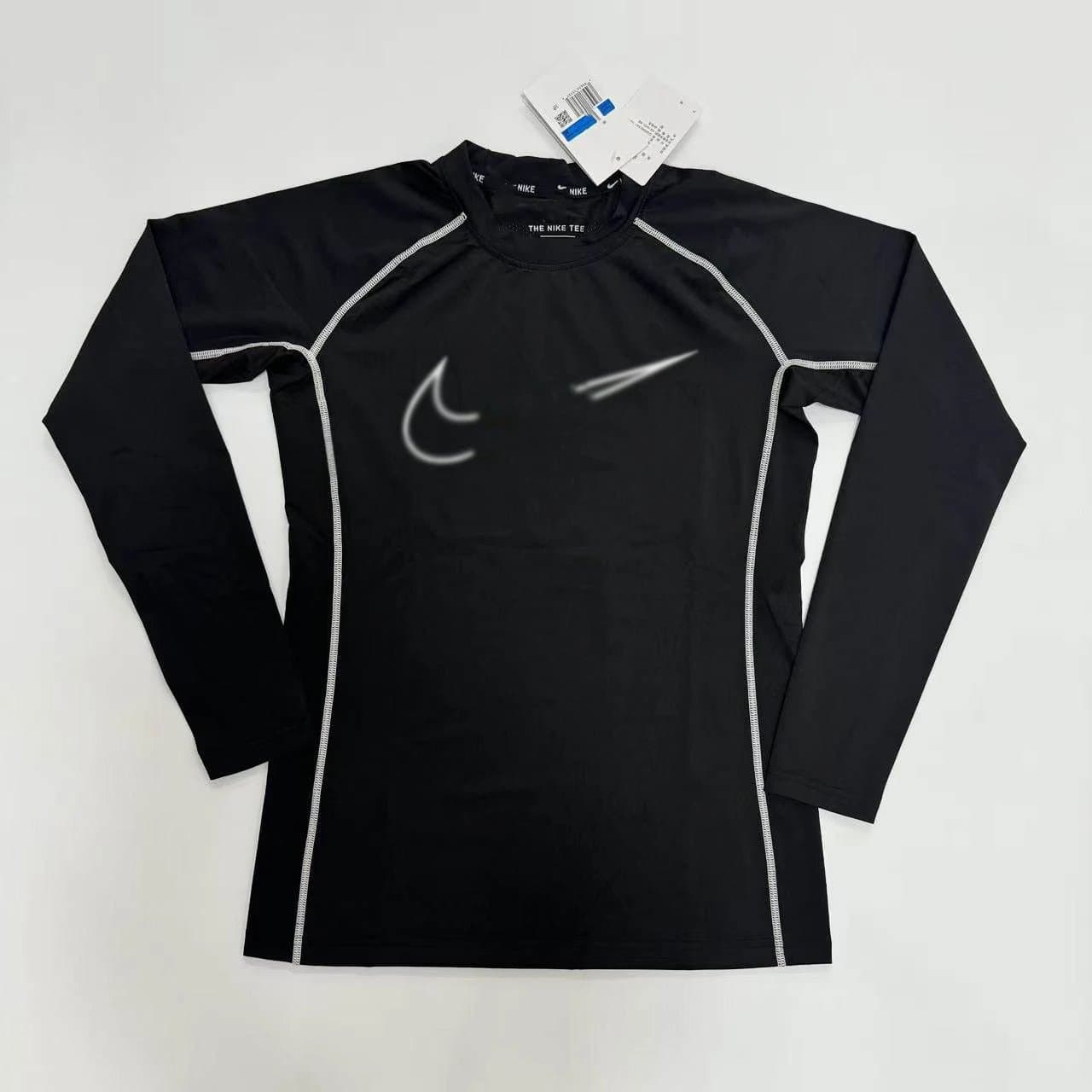The Nike Tee Long Sleeve
