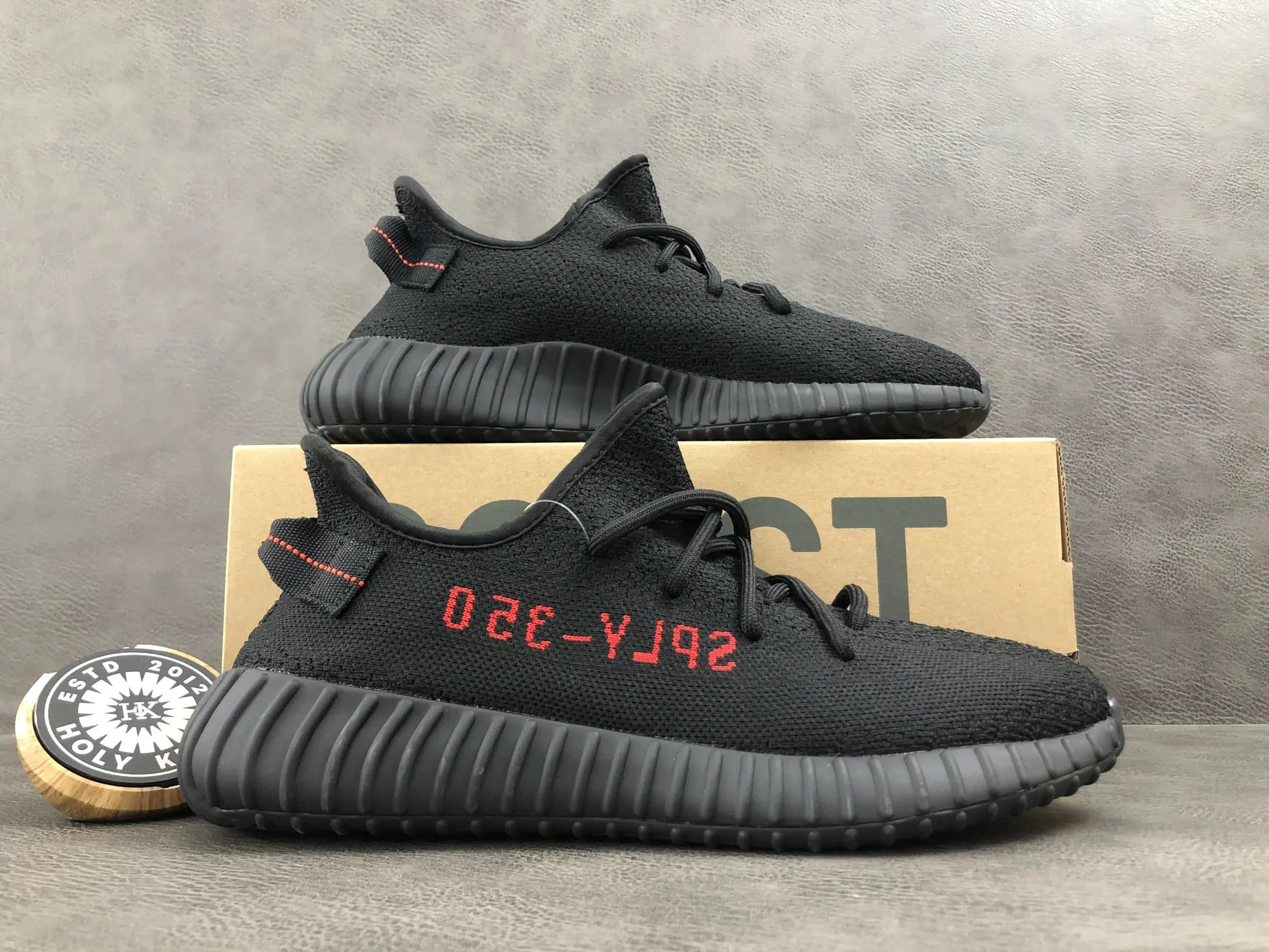 Yeezy Boost 350 V2 Zebra — CP9652
