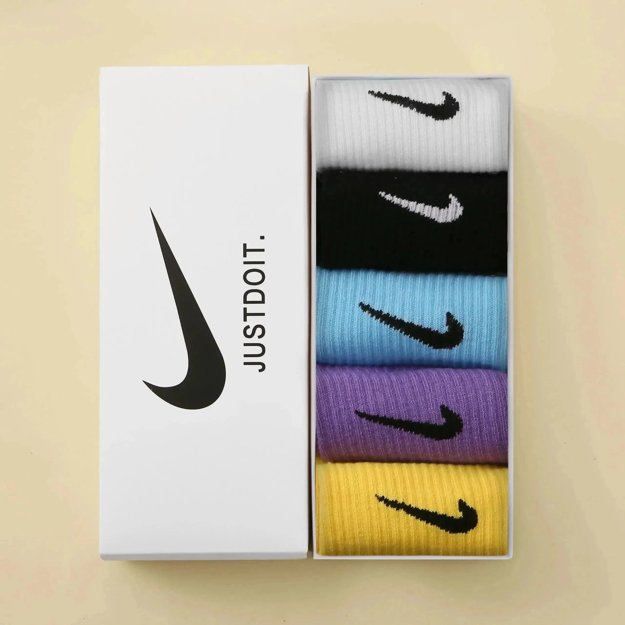 Nike Swoosh Crew Socks Classic Logo — 5 pair 【Image Color】5