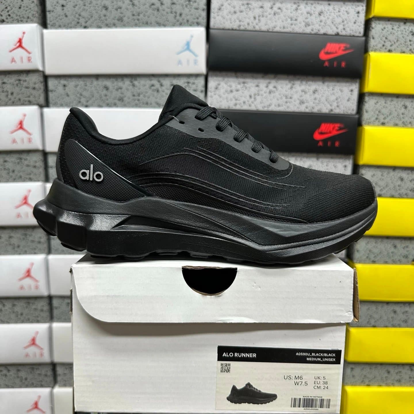 Nike Alo Runner Black/Black