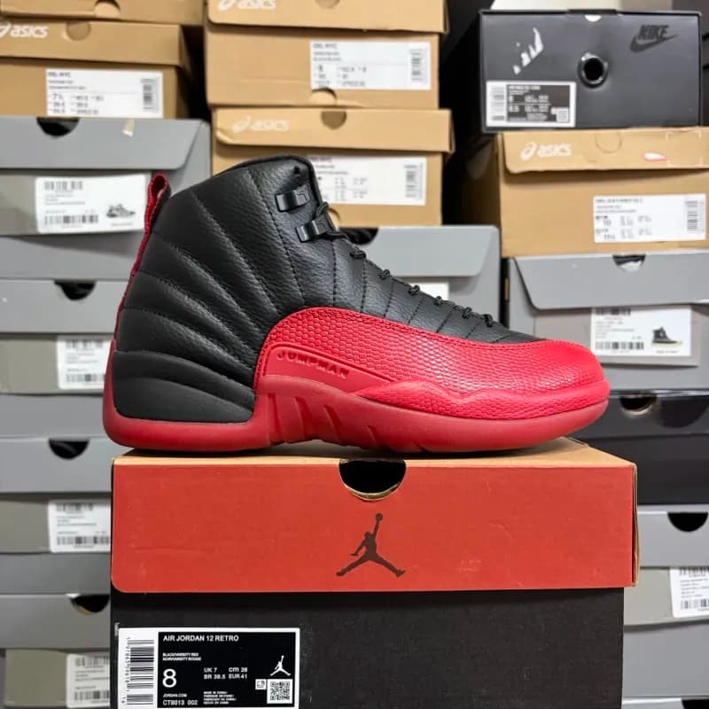 Air Jordan 12 Retro Bred