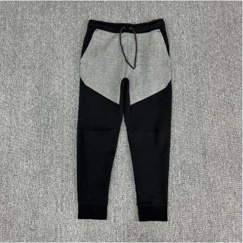 Nike Tech Fleece Joggers Medium Brown — 黑拼深灰1