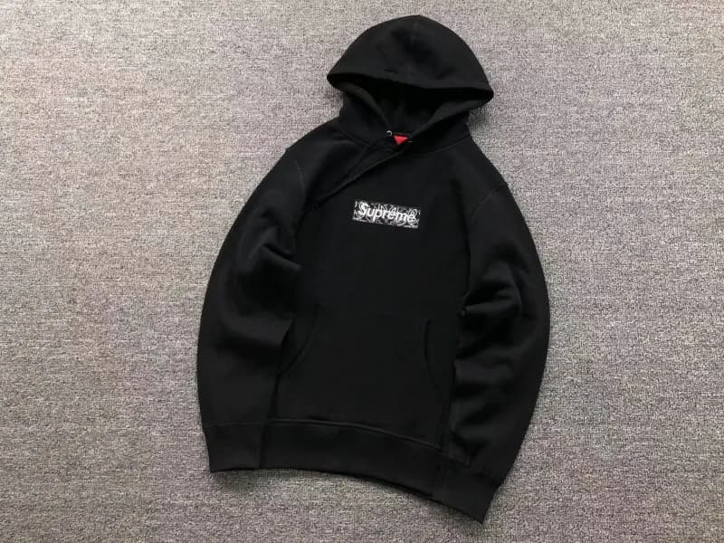 Supreme Hooded Sweatshirt Nike Logo Back — E513#腰果花黑色
